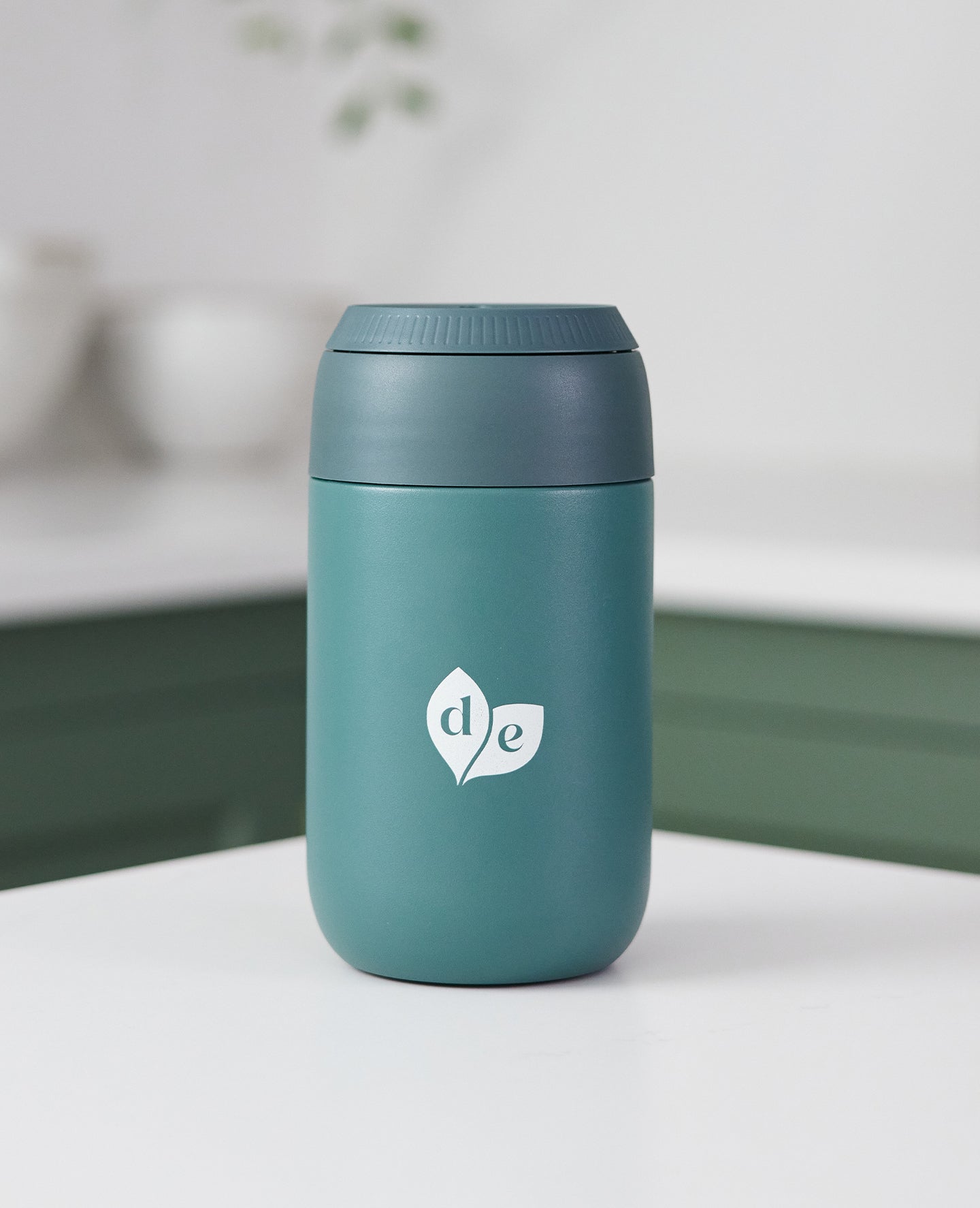 DE x Chilly's Reusable Coffee Cup